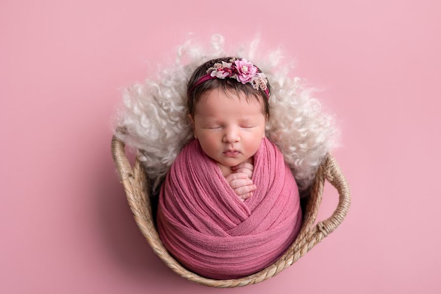 Svatební fotograf Lyudmila Volkova (newborn). Fotografie z 14.dubna 2022