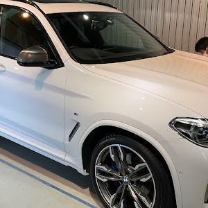 X3 M40i