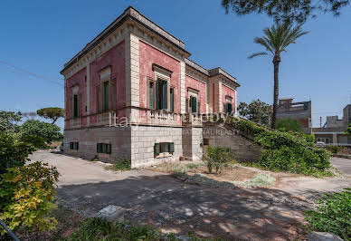 Villa with garden and terrace 2