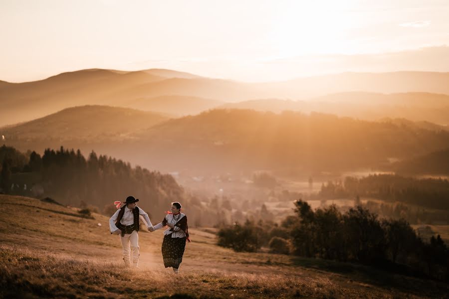 Fotógrafo de casamento Sylwia Kimla (sylwiakimla). Foto de 19 de março 2020