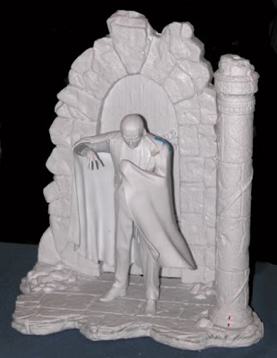 Monster Movie World Broadway Dracula Model Kit News
