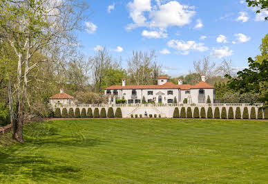 House with pool and terrace 4