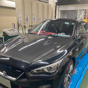 スカイライン HV37