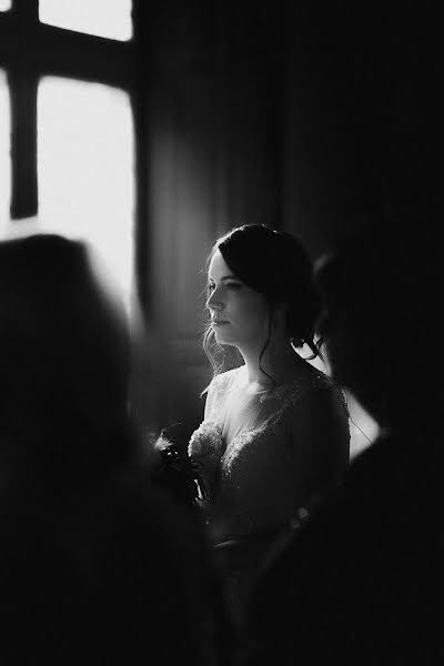 Düğün fotoğrafçısı Sam Jenak (thenightatelier). 19 Ocak 2022 fotoları