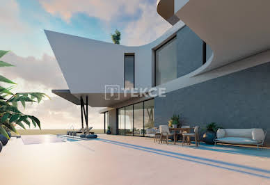 House with pool and terrace 5