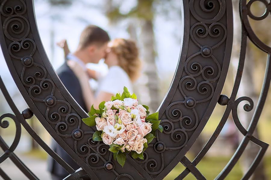 Wedding photographer Olga Kozlova (kozolchik). Photo of 14 June 2017