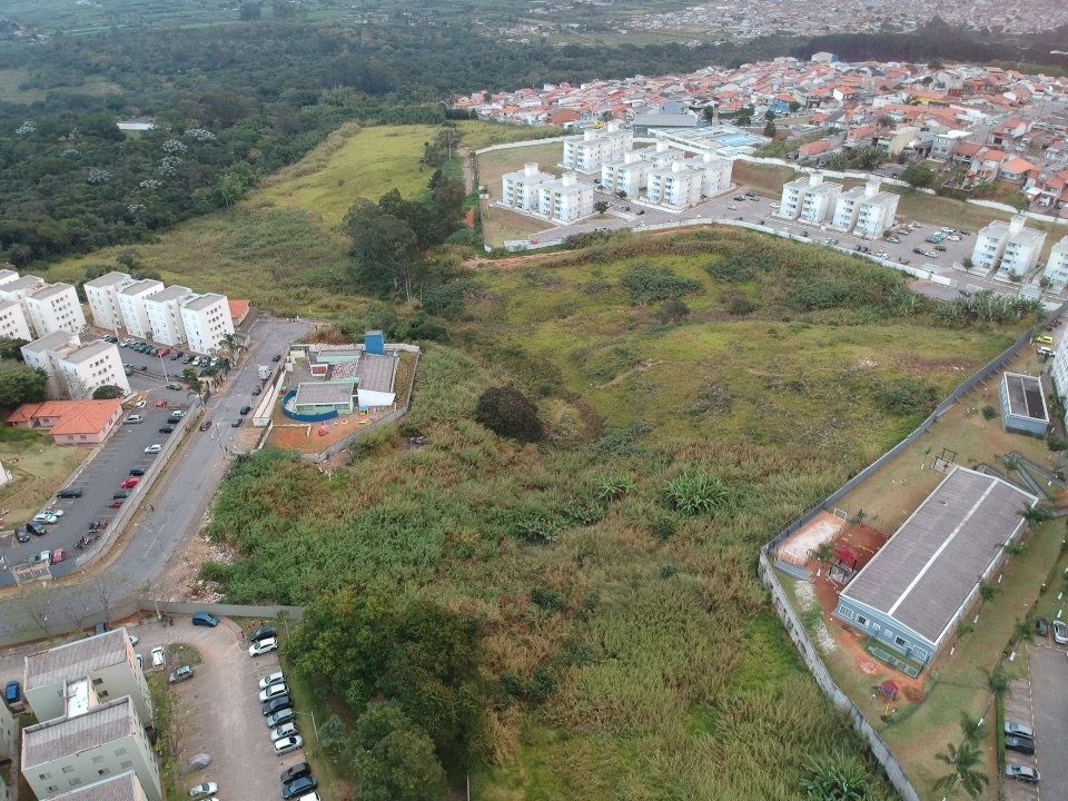 Terrenos à venda Cézar de Souza