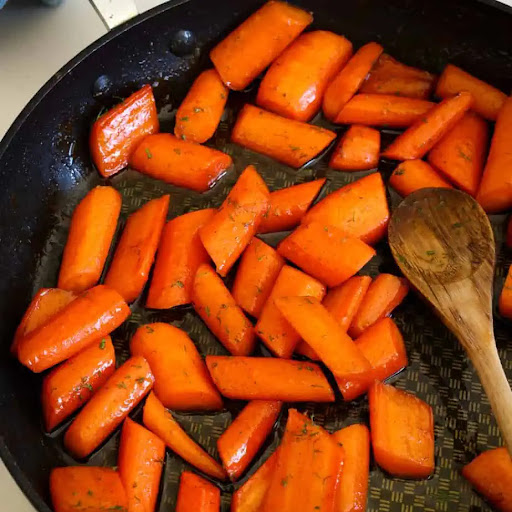 Enjoy these deliciously simple and quick carrots in under 30 minutes. Customize with different seasonings and fresh herbs.
