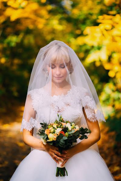 Fotógrafo de casamento Sergey Vyunov (vjunov). Foto de 28 de fevereiro 2017