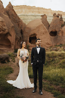 Fotógrafo de casamento Rahle Rabia (rhlrbphoto). Foto de 13 de março 2023