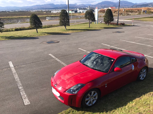 日産 フェアレディzを華麗にカスタム By Jr 19 11 11 普段撮らない角度をパシャリ カタログの写真みたいにはいかないですね ステッカー部分は気をつかい Cartune