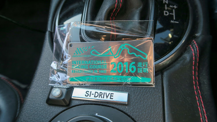 レガシィツーリングワゴンの鈴鹿サーキット・マイカーランに関するカスタム事例の投稿画像1枚目