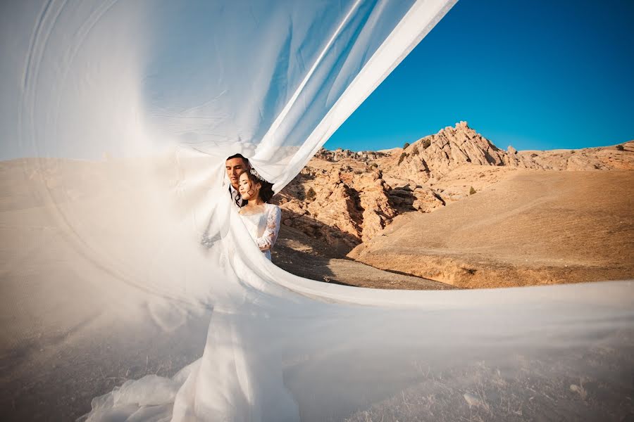 Fotógrafo de casamento Rustam Bayazidinov (bayazidinov). Foto de 29 de setembro 2023