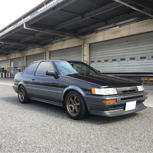 カローラレビン AE86