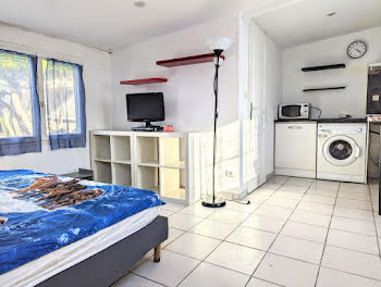 appartement à Marseille 8ème (13)