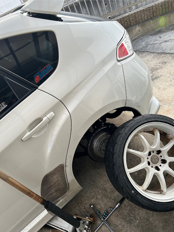 インプレッサ WRX STIのインプレッサ・タイヤ交換・タイヤはめかえ・タイヤ手組み・ナンカンNS2Rに関するカスタム事例の投稿画像5枚目