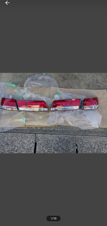 マークIIの海外製テールランプ・純正形状・付くのか？・海外製の怪しさに関するカスタム事例の投稿画像1枚目