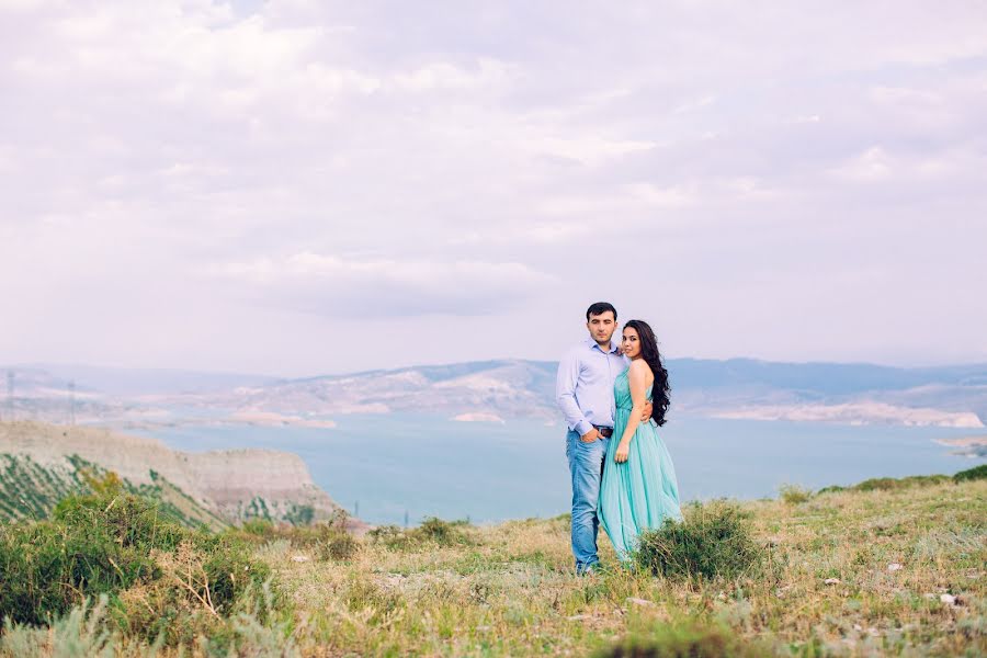 Photographe de mariage Medina Garunova (nikki). Photo du 10 août 2015