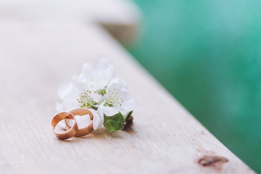 Fotografo di matrimoni Yuliya Ogarkova (jfoto). Foto del 3 maggio 2017