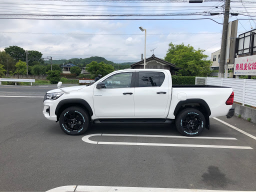 ハイラックス ブラック ラリー エディション 納車