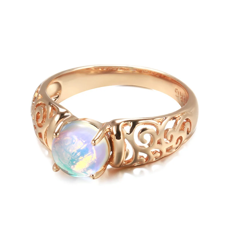 Vrouwen diamantring met vijfkleurige zirkonia en vier klauwen – tijdloze elegantie voor een stralende look.