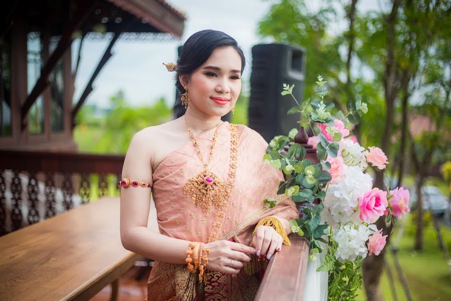 Wedding photographer Nattawut Kojchapoom (cmanproduction). Photo of 8 September 2020