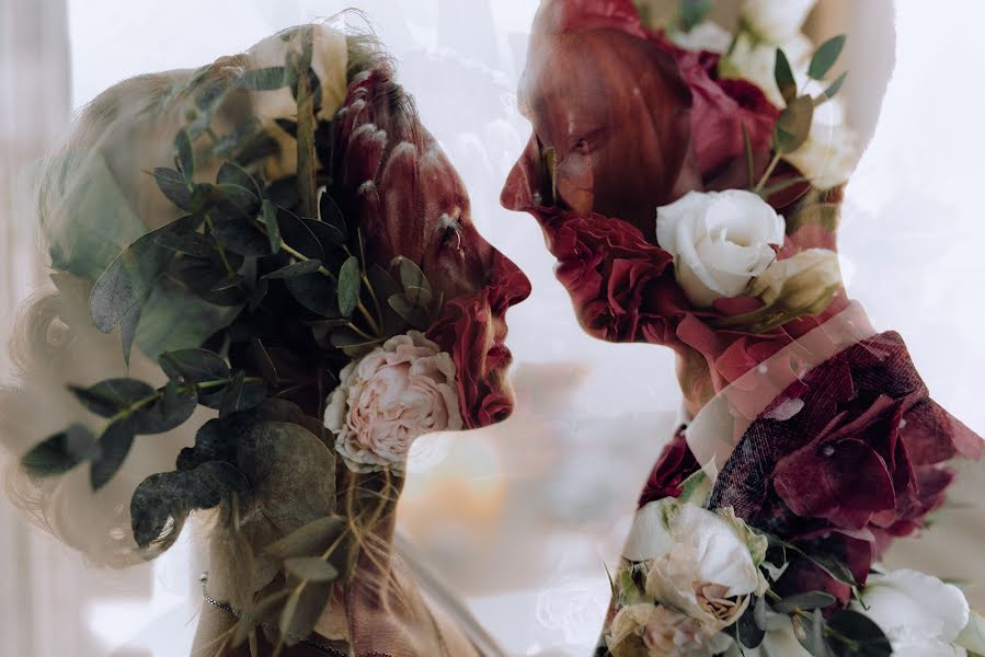 Fotógrafo de casamento Yuliya Rabkova (yuliaryaba). Foto de 15 de dezembro 2018