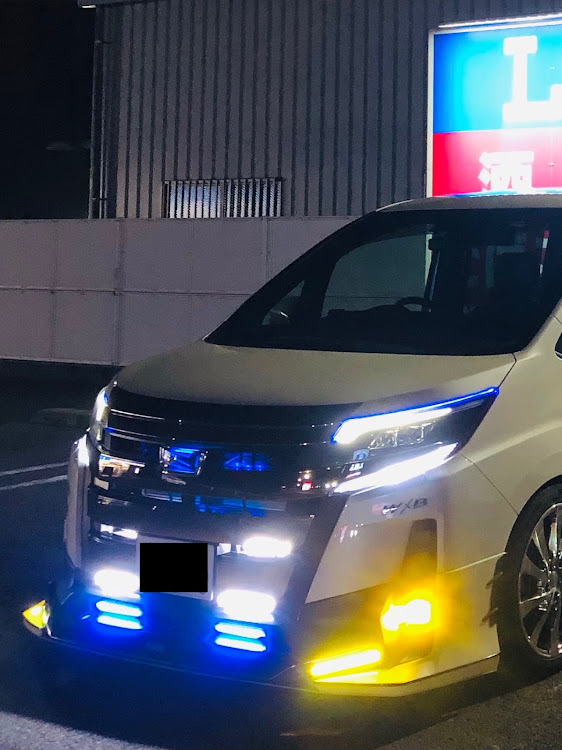 ノアのReliable crew・スタバの宣伝🥳・夜活動日記📓・ﾗｽﾄﾌﾟﾁGW😂・LAWSON勝手にコラボ😎に関するカスタム事例の投稿画像1枚目