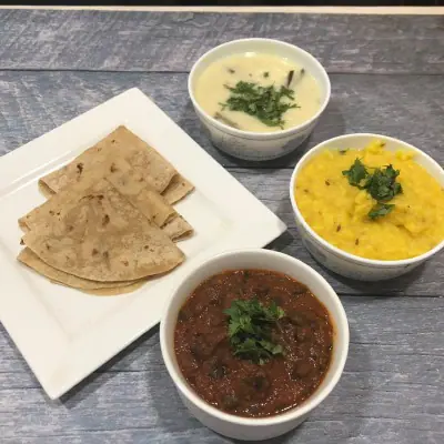 Aloo Methi Sabji With Phulka Roti & Dal Rice