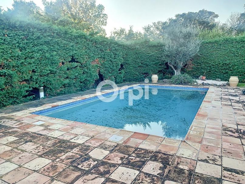 Vente villa 5 pièces 140 m² à Frejus (83600), 599 000 €