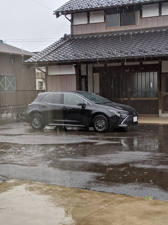 カローラスポーツの洗車に関するカスタム事例の投稿画像1枚目