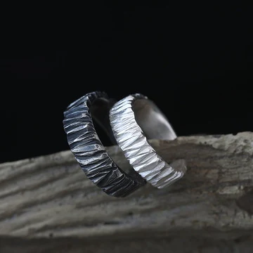 Title 7, Bague dragon noire faite à la main, design orig...