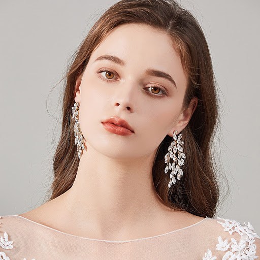Title 2, Handmade Tassel Rhinestone Alloy Wedding Bride ...