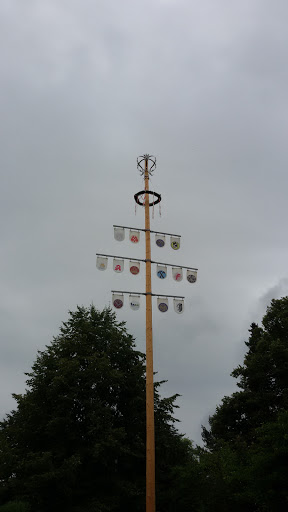 Maibaum Krötenbruck