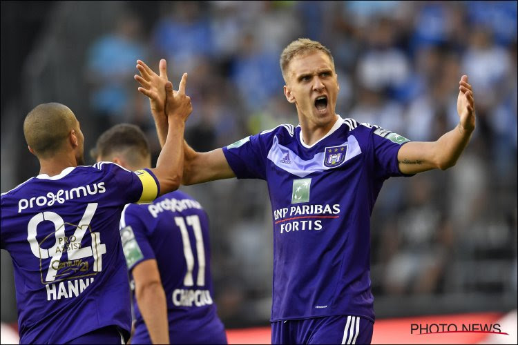 'Anderlecht rekent niet alleen op Teodorczyk: bod op 19-jarig Colombiaans talent voorlopig geweigerd'