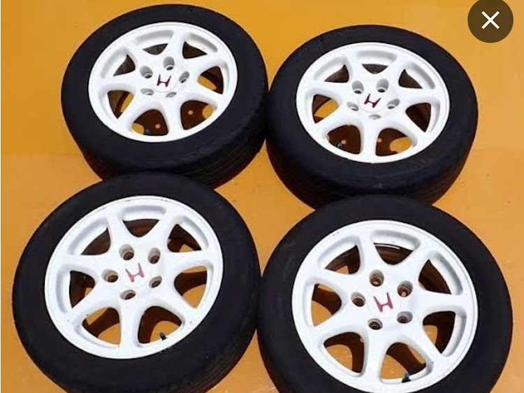 ステップワゴンスパーダのホントに冬?(´・ω・`)?に関するカスタム事例の投稿画像8枚目