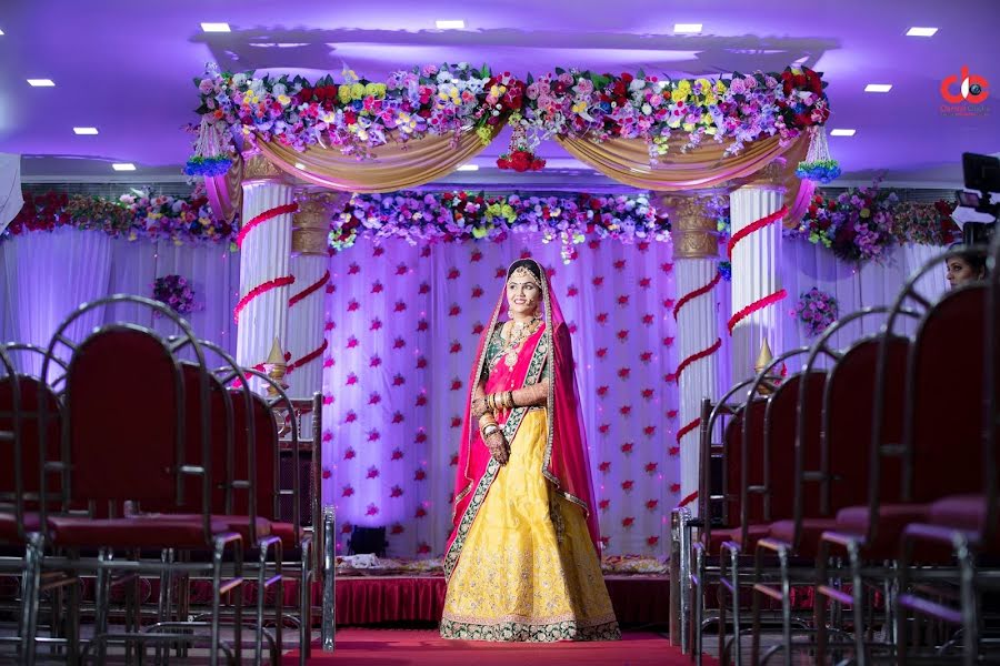 Wedding photographer Darshil Modi (darshilclicks). Photo of 4 February 2022