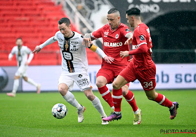 Jelle Bataille se réjouit du "match de l'année" après la défaite contre Malines : "C'était l'un de ces jours où rien ne fonctionne"