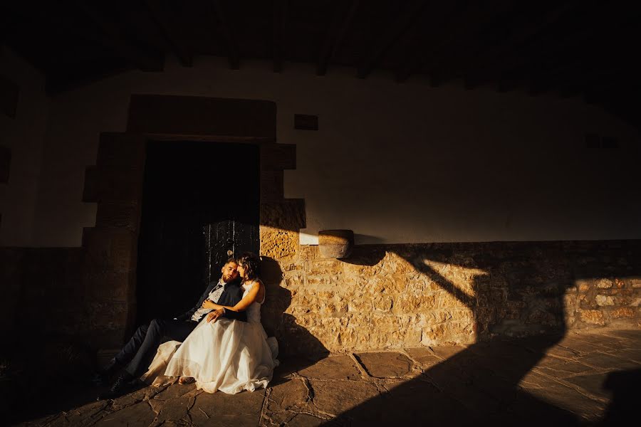 Fotografo di matrimoni Carlos Fresno (carlosfresno). Foto del 16 dicembre 2019