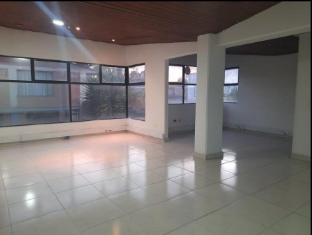 Casa En Venta - La Esmeralda, Bogota