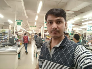 Sandeep Sakare at DMart, Thane West,  photos