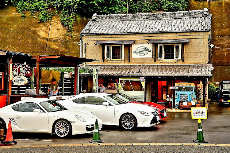 Z4の雨のリバイバルツーリング・三浦リバイバルカフェ・絶滅さん・ラルフさん・Mﾀﾝさんに関するカスタム事例の投稿画像9枚目