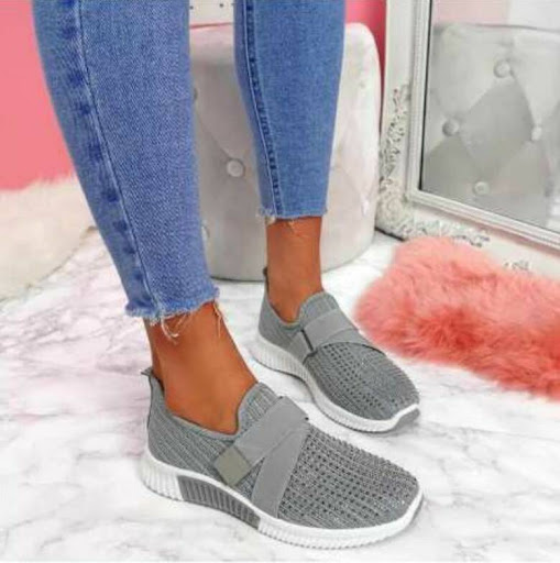 Title 2, Soft-soled Rhinestone Casual Sports Shoes in La...