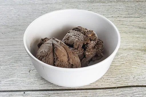 Choco Almond Ice Cream