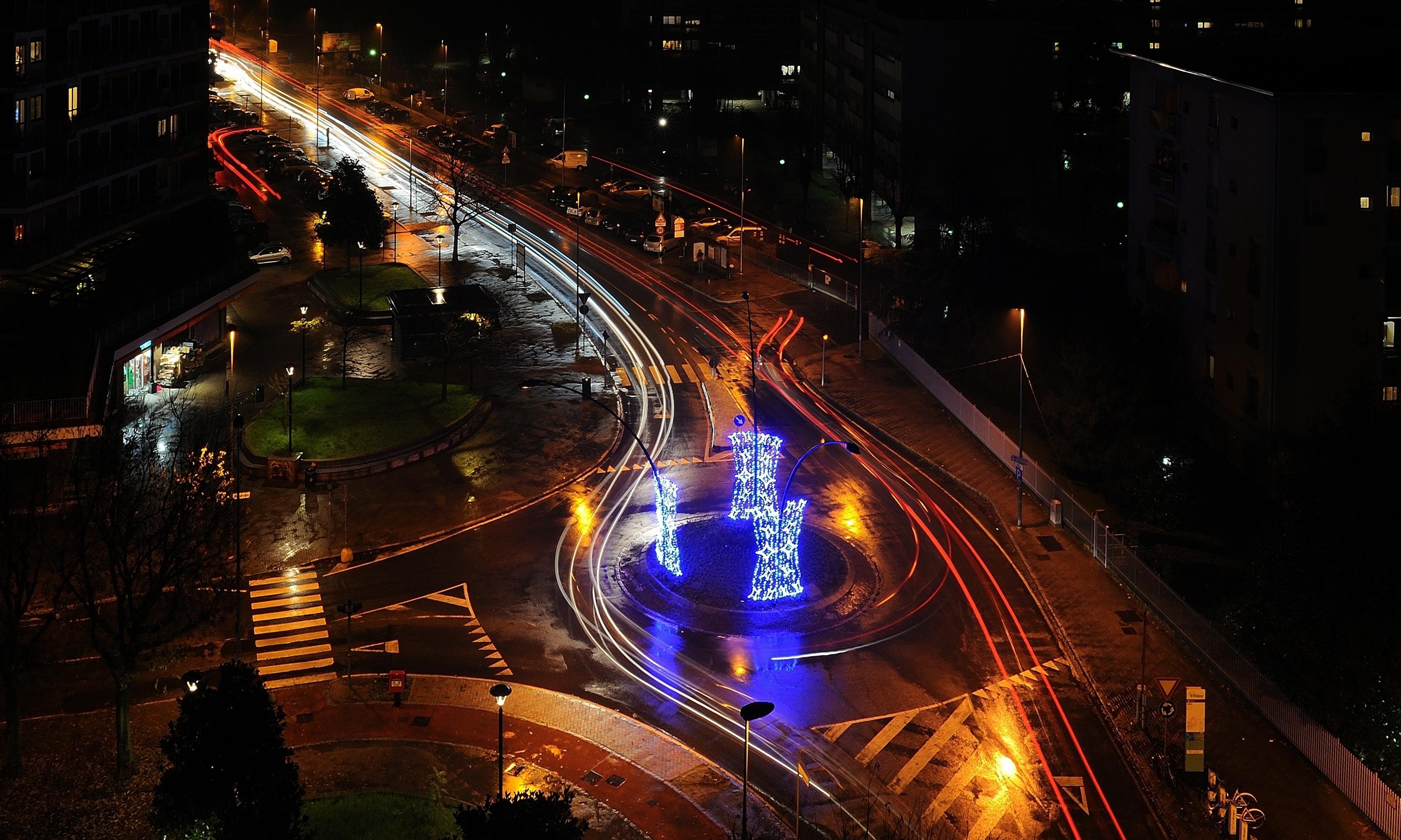 Around the roundabout di Seidodici