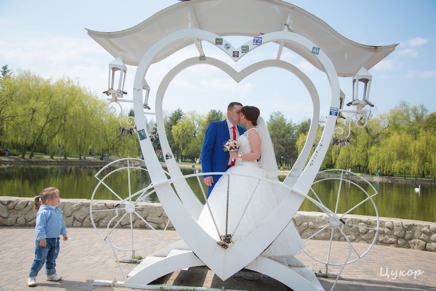 Wedding photographer Zakhar Demyanchuk (sugarrv). Photo of 15 July 2015