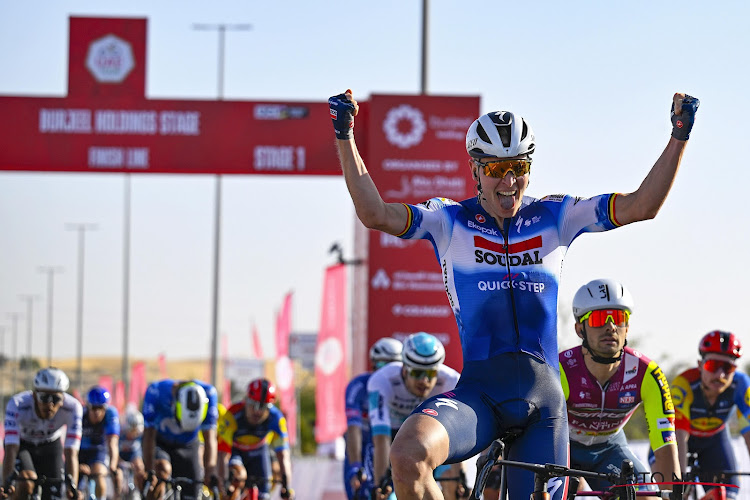 🎥 Tim Merlier knalt meteen naar ritwinst in UAE Tour én heeft nog een extra reden om te vieren