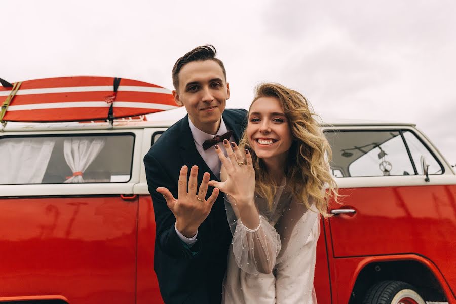 Fotógrafo de casamento Olga Rascvetaeva (labelyphoto). Foto de 9 de agosto 2019