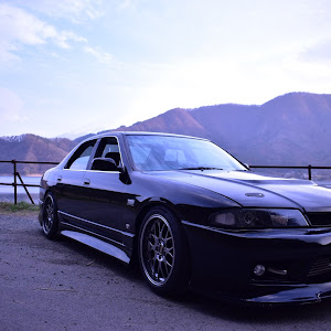 スカイライン R33