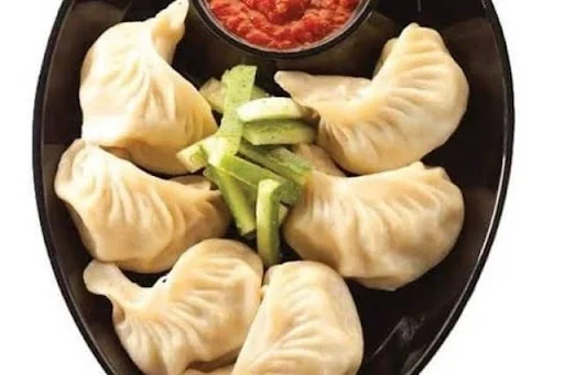 Veg Steamed Momos [8 Pieces]